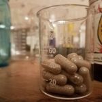 GOLDEN-TEACHER-MUSHROOM-CAPSULES